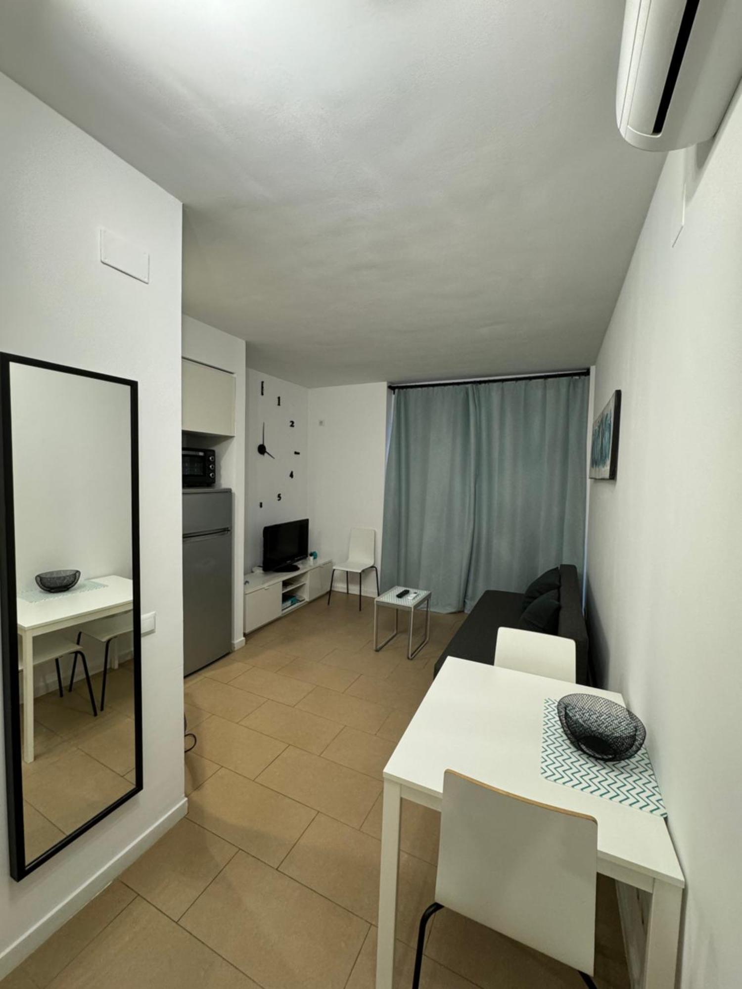 Moderno Apartamento Con Parking,Tarrassa, Barcelona 테라사 외부 사진